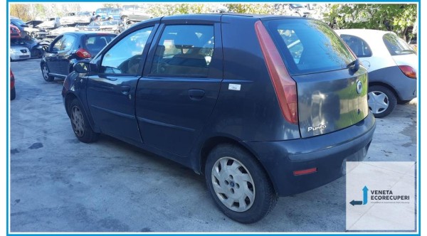 FIAT PUNTO 2U del 2004 parti usate e ricambi - Tipo Motore 188A9000