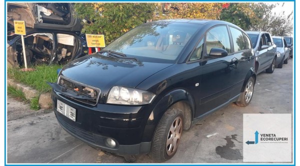 AUDI A2 8Z del 2003 parti usate e ricambi - Tipo Motore AMF