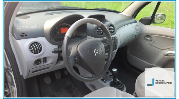 CITROEN C3 1a Serie  del 2003 parti usate e ricambi - Tipo Motore 8HX