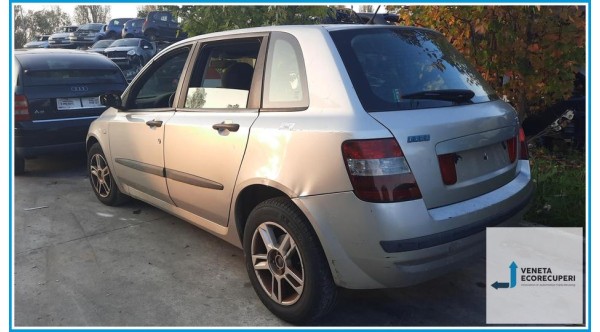 FIAT STILO 2C del 2003 parti usate e ricambi - Tipo Motore 188A5000