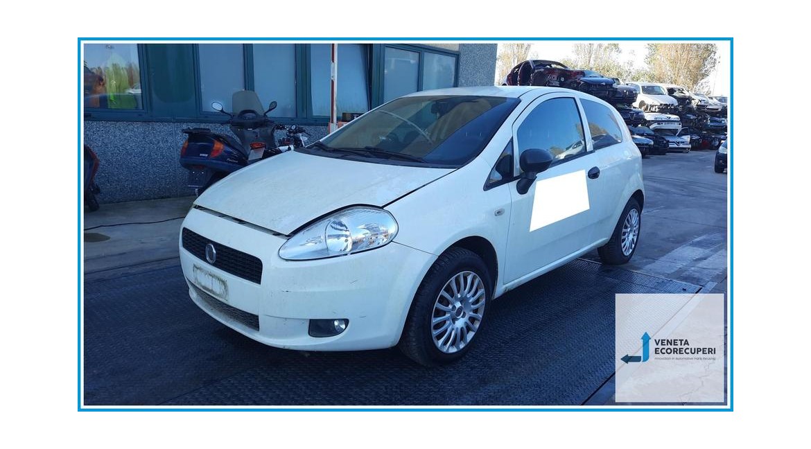 FIAT PUNTO VAN 51 del 2011 parti usate e ricambi - Tipo Motore 350A1000