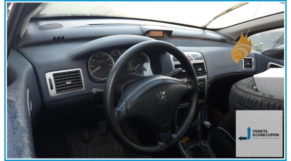 PEUGEOT 307  del 2002 parti usate e ricambi - Tipo Motore NFU