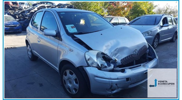 TOYOTA YARIS FRP del 2005 parti usate e ricambi - Tipo Motore 2SZFE