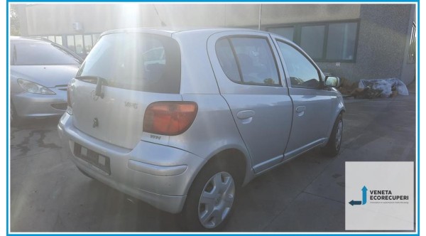 TOYOTA YARIS FRP del 2005 parti usate e ricambi - Tipo Motore 2SZFE