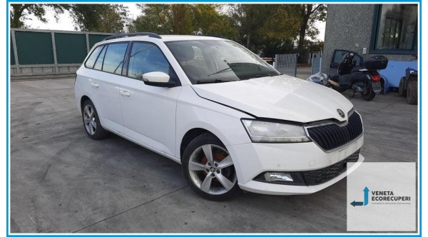 SKODA FABIA NJ del 2021 parti usate e ricambi - Tipo Motore DKL