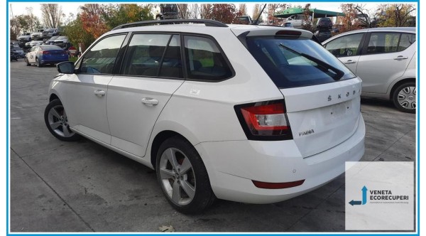 SKODA FABIA NJ del 2021 parti usate e ricambi - Tipo Motore DKL