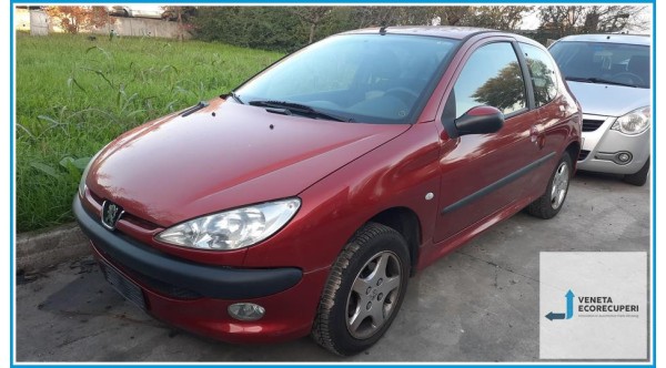 PEUGEOT 206  del 2005 parti usate e ricambi - Tipo Motore HFX