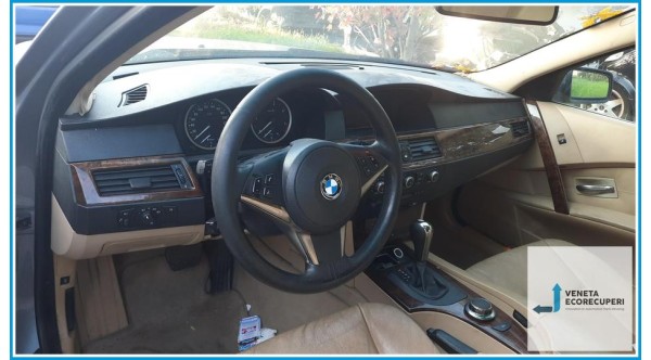BMW Serie 5 E60/E61 del 2006 parti usate e ricambi - Tipo Motore 306D3