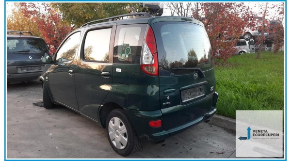 TOYOTA YARIS VERSO  del 2005 parti usate e ricambi - Tipo Motore 2NZFE