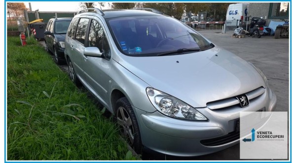 PEUGEOT 307  del 2003 parti usate e ricambi - Tipo Motore NFU