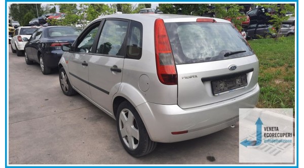 FORD FIESTA CBK del 2004 parti usate e ricambi