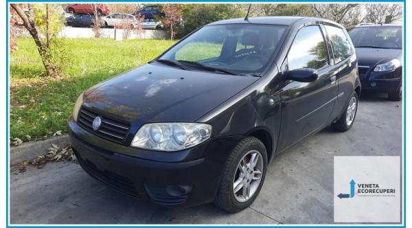 FIAT PUNTO 2U del 2004 parti usate e ricambi - Tipo Motore 188A9000