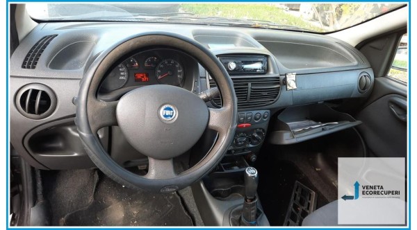 FIAT PUNTO 2U del 2004 parti usate e ricambi - Tipo Motore 188A9000