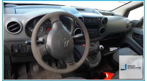 CITROEN BERLINGO B9 del 2009 parti usate e ricambi - Tipo Motore 9HT