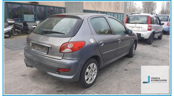 PEUGEOT 206 Plus  del 2010 parti usate e ricambi - Tipo Motore 8HZ