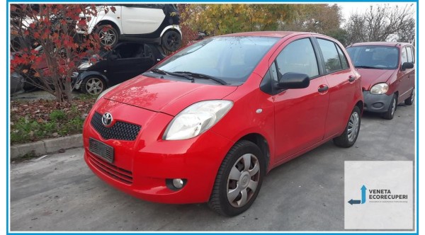 TOYOTA YARIS  del 2009 parti usate e ricambi - Tipo Motore 1KRFE