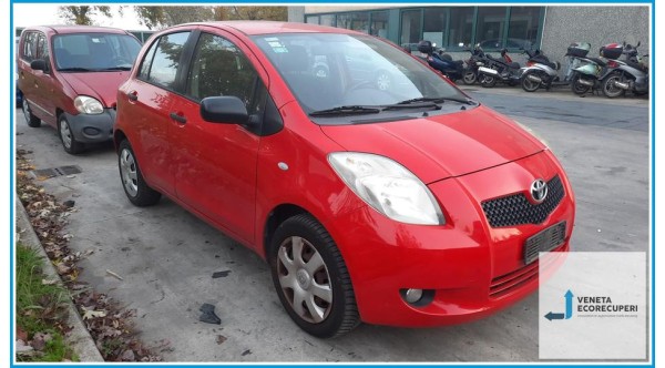 TOYOTA YARIS  del 2009 parti usate e ricambi - Tipo Motore 1KRFE