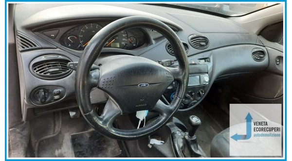 FORD FOCUS CAK del 2002 parti usate e ricambi