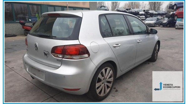 VOLKSWAGEN GOLF 5K/AJ del 2009 parti usate e ricambi - Tipo Motore CBD