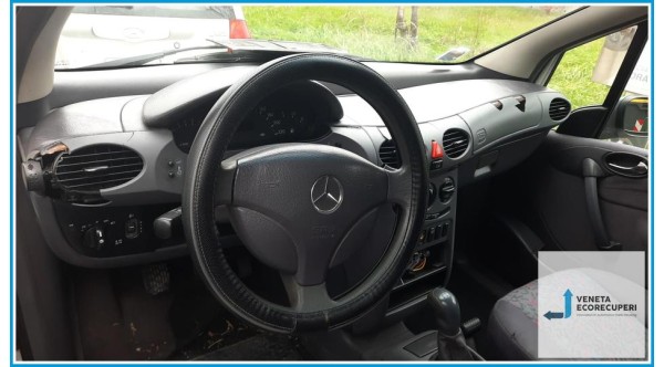 MERCEDES-BENZ Classe A W168 del 1999 parti usate e ricambi - Tipo Motore 166940