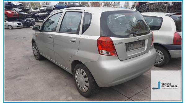CHEVROLET (DAEWOO) KALOS T200 del 2004 parti usate e ricambi - Tipo Motore B12S1