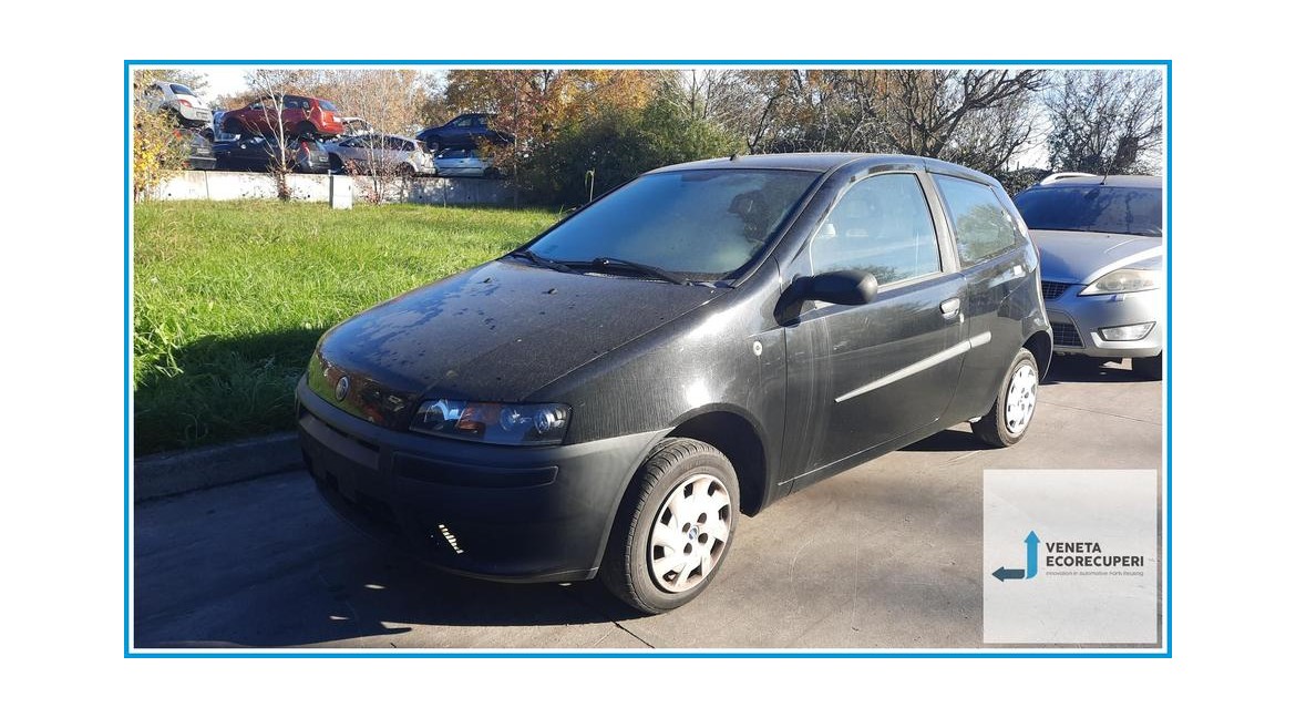 FIAT PUNTO 1N/1P del 2000 parti usate e ricambi - Tipo Motore 188A4000
