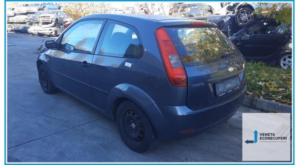 FORD FIESTA CBK del 2004 parti usate e ricambi - Tipo Motore FUJA