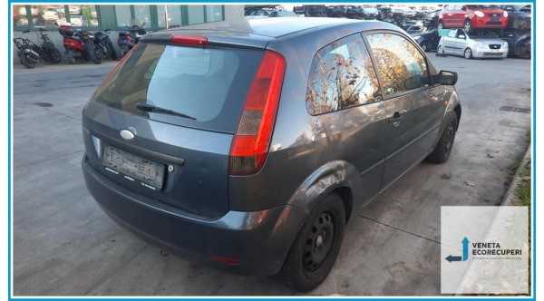 FORD FIESTA CBK del 2004 parti usate e ricambi - Tipo Motore FUJA