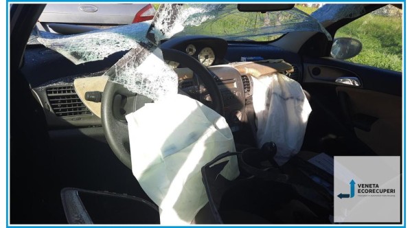 LANCIA YPSILON TE del 2004 parti usate e ricambi - Tipo Motore 188A9000