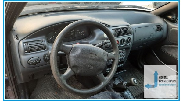 FORD ESCORT FA del 1997 parti usate e ricambi