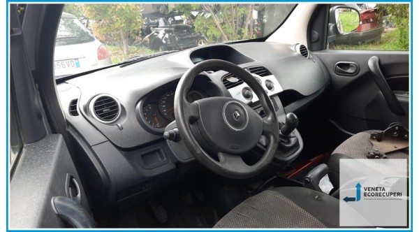 RENAULT KANGOO FURGONE  del 2013 parti usate e ricambi - Tipo Motore K9KE8
