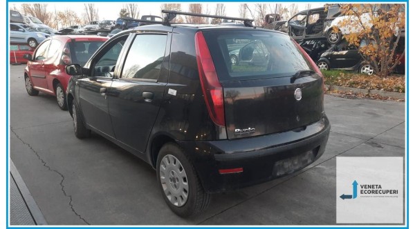FIAT PUNTO CLASSIC 2U del 2010 parti usate e ricambi - Tipo Motore 188A9000