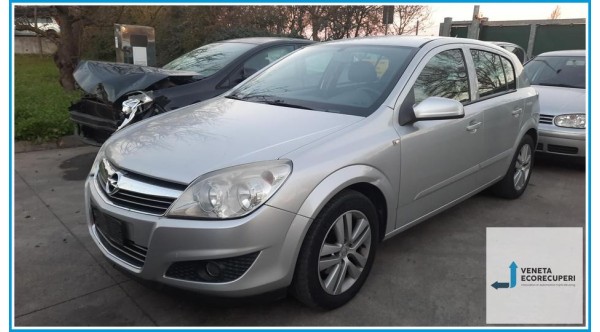 OPEL ASTRA A04 del 2007 parti usate e ricambi - Tipo Motore Z16XER
