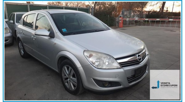 OPEL ASTRA A04 del 2007 parti usate e ricambi - Tipo Motore Z16XER