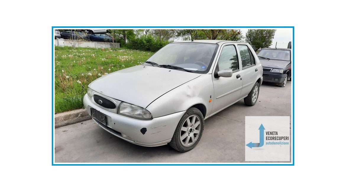 FORD FIESTA DX del 1998 parti usate e ricambi