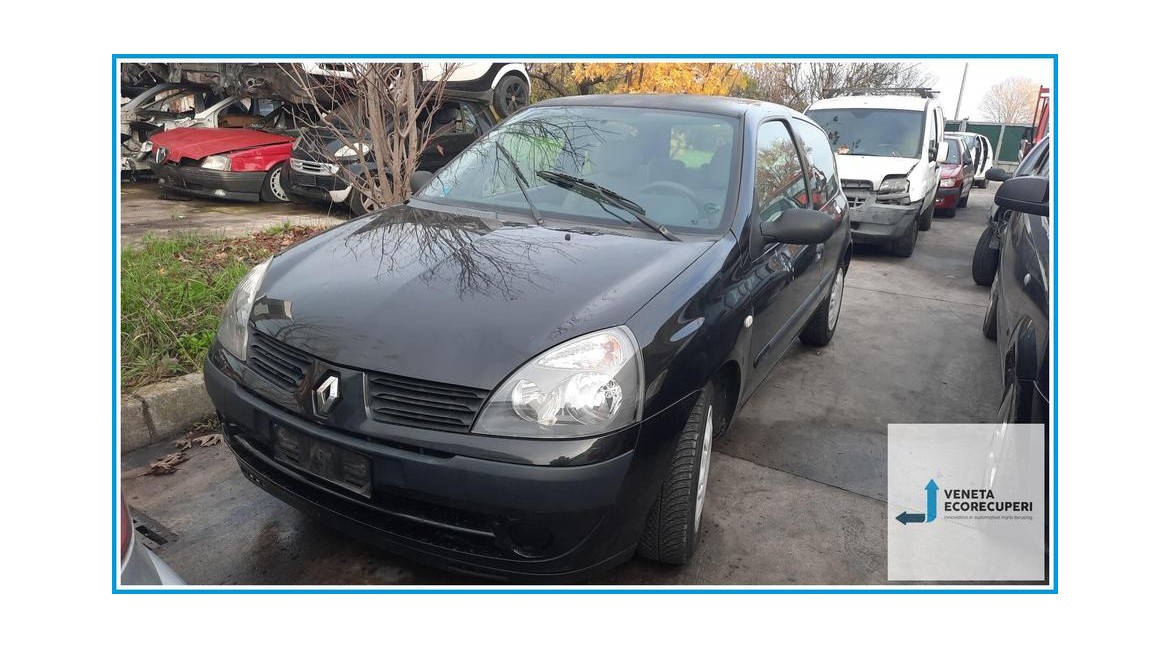 RENAULT CLIO 2a Serie  del 2006 parti usate e ricambi - Tipo Motore D7FG7