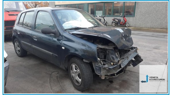 RENAULT CLIO 2a Serie  del 2005 parti usate e ricambi - Tipo Motore K9KA7