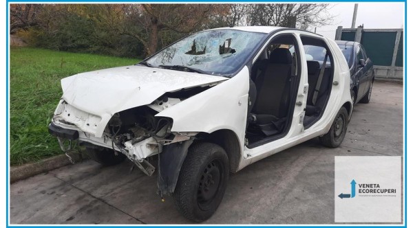 FIAT PUNTO CLASSIC 2U del 2008 parti usate e ricambi - Tipo Motore 188A4000