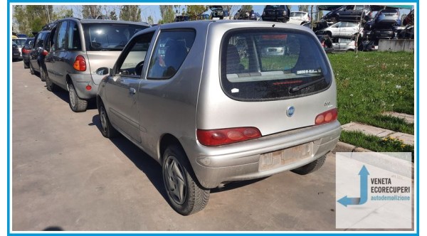 FIAT 600  del 2006 parti usate e ricambi