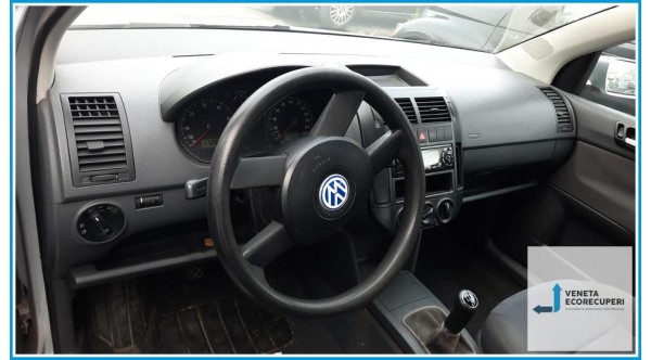 VOLKSWAGEN POLO 9N del 2002 parti usate e ricambi - Tipo Motore BBY