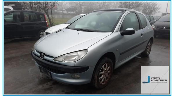 PEUGEOT 206  del 2000 parti usate e ricambi - Tipo Motore KFW