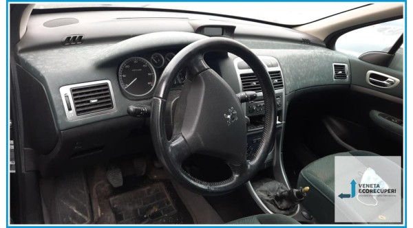PEUGEOT 307  del 2004 parti usate e ricambi - Tipo Motore RHS