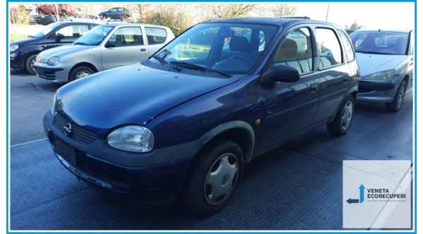 OPEL CORSA X01 del 1998 parti usate e ricambi - Tipo Motore X10XE