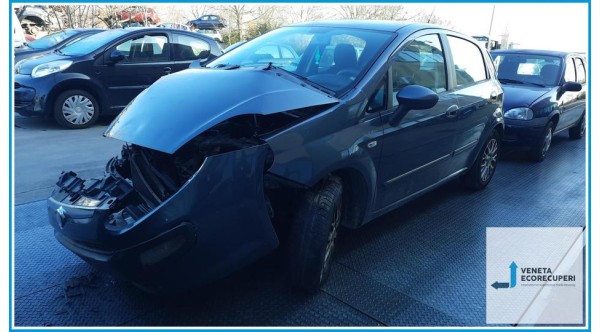 FIAT PUNTO EVO 3J del 2010 parti usate e ricambi - Tipo Motore 350A1000