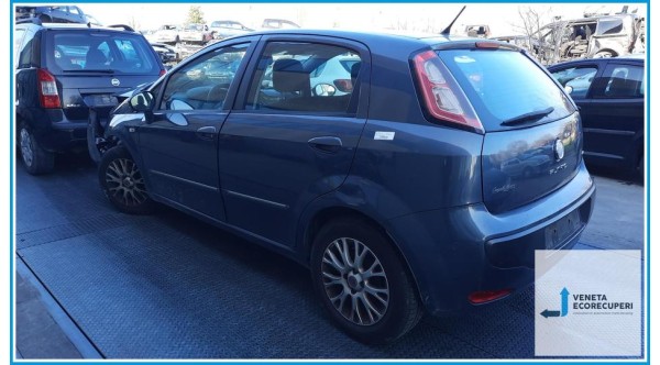 FIAT PUNTO EVO 3J del 2010 parti usate e ricambi - Tipo Motore 350A1000