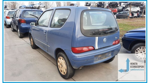 FIAT 600  del 2006 parti usate e ricambi