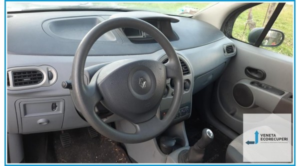 RENAULT MODUS 1a Serie  del 2007 parti usate e ricambi - Tipo Motore D4FD7