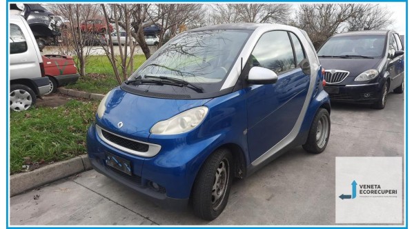 SMART FORTWO A/C451 del 2008 parti usate e ricambi - Tipo Motore 3B21