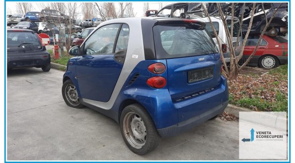 SMART FORTWO A/C451 del 2008 parti usate e ricambi - Tipo Motore 3B21