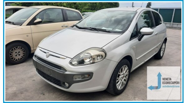FIAT PUNTO EVO 3J del 2009 parti usate e ricambi